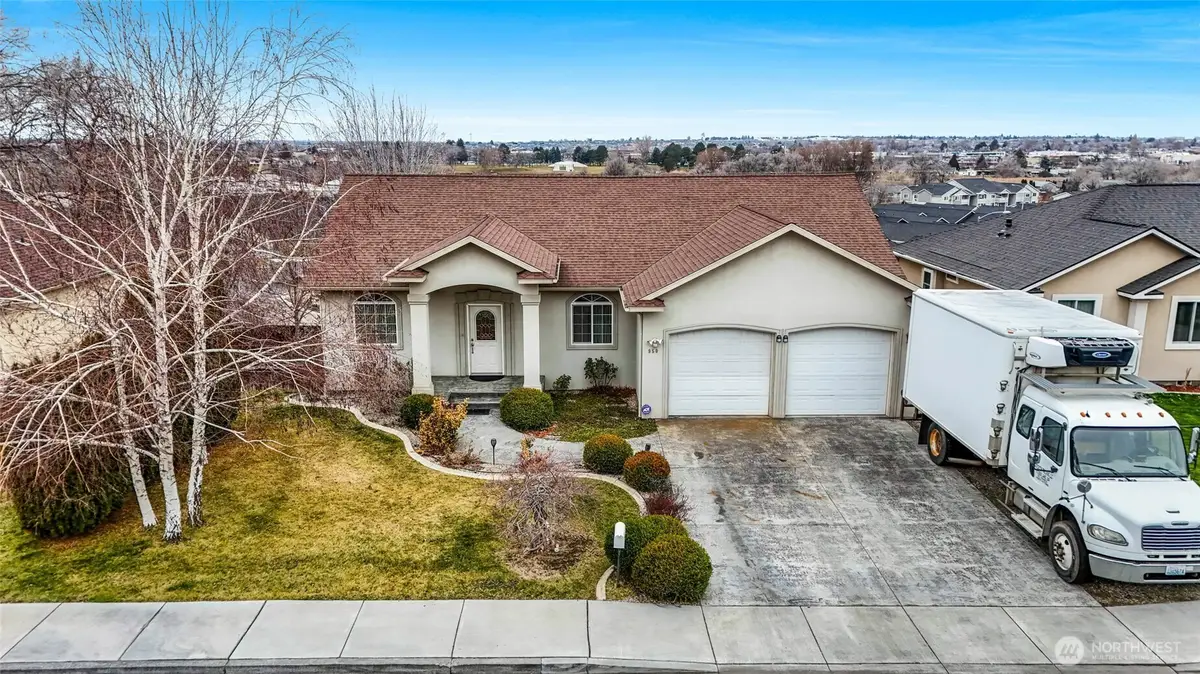 950 S Garden Drive, Moses Lake, WA 98837 - Image #1