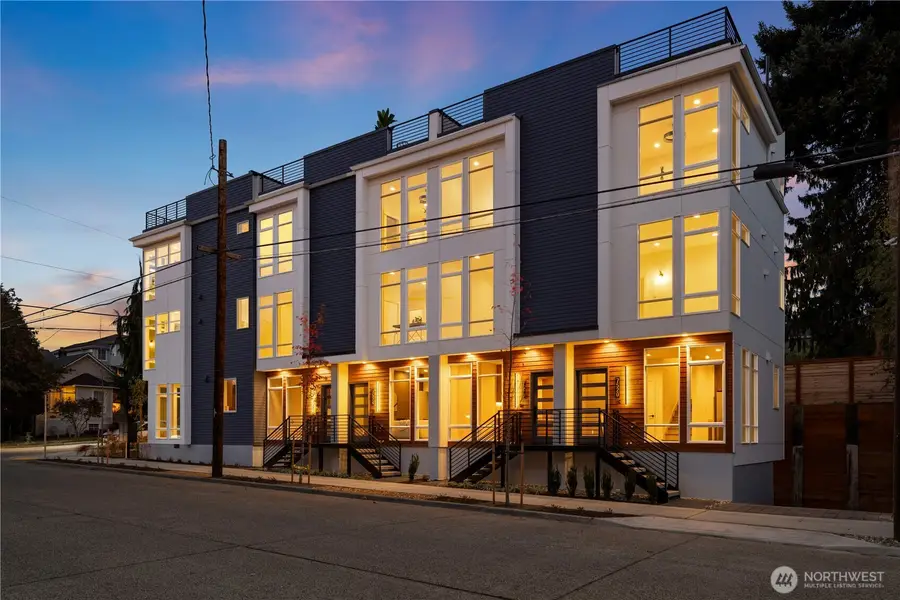 7526 6th Avenue Nw, Seattle, WA 98117 - Image #2