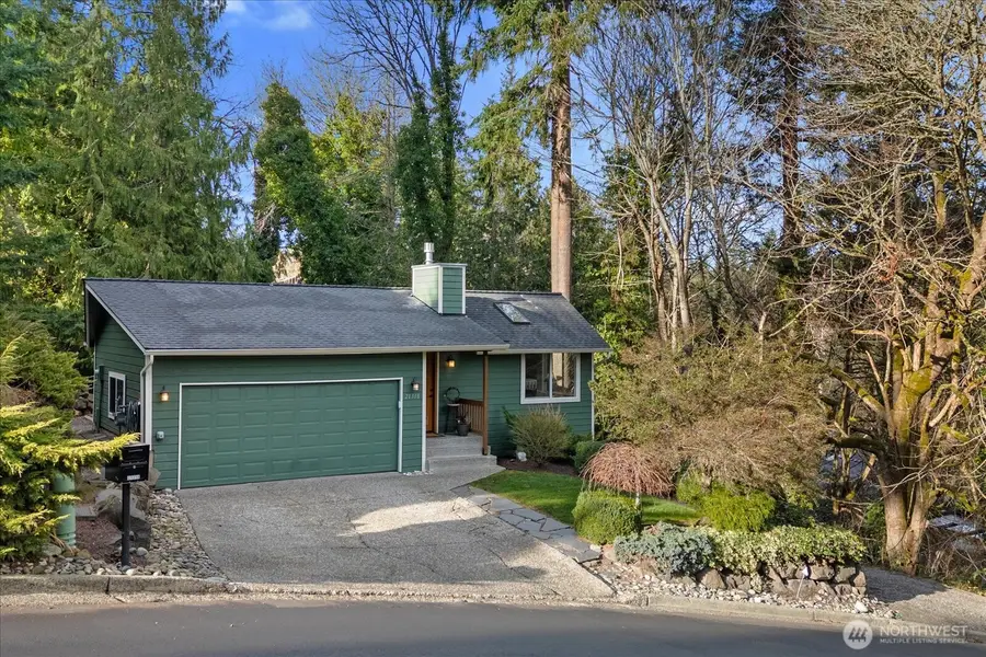 21318 Pioneer Way, Edmonds, WA 98026 - Image #2