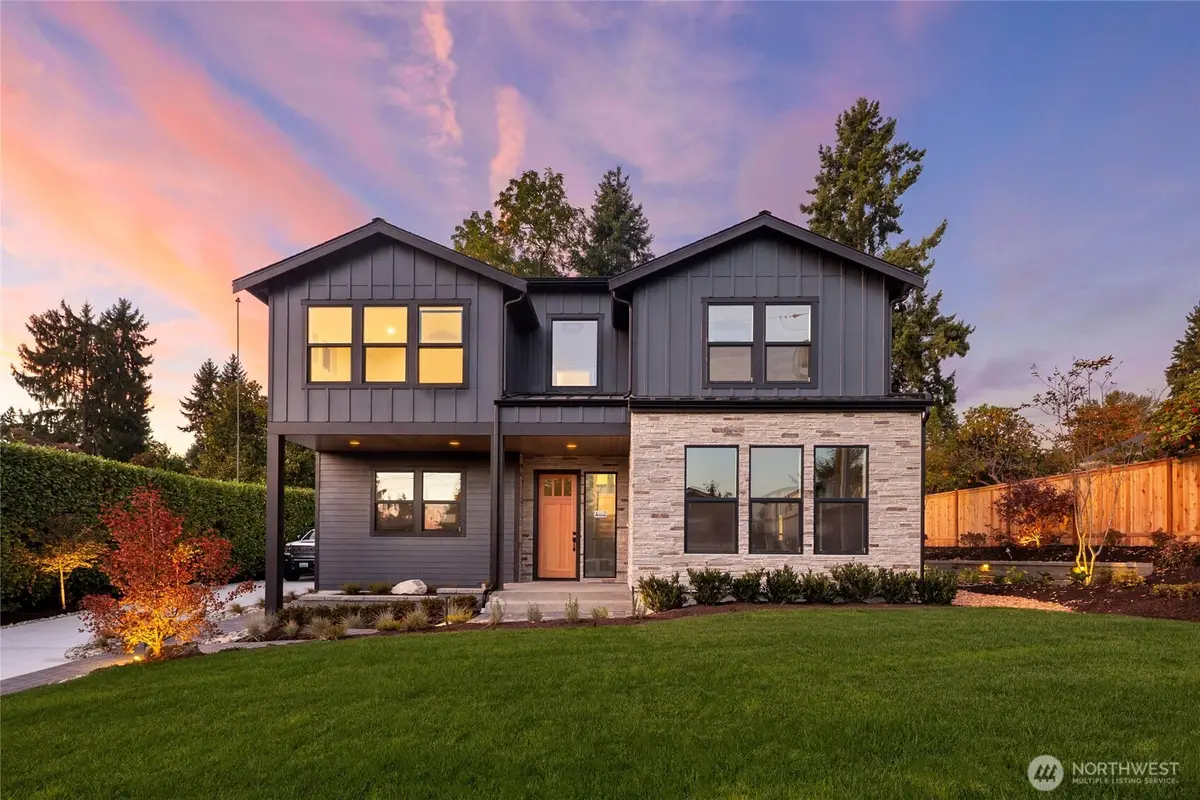 638 11th Avenue, Kirkland, WA 98033 - Image #1