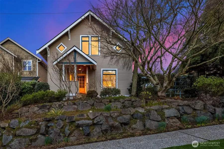 3608 12th Avenue W, Seattle, WA 98119 - #2