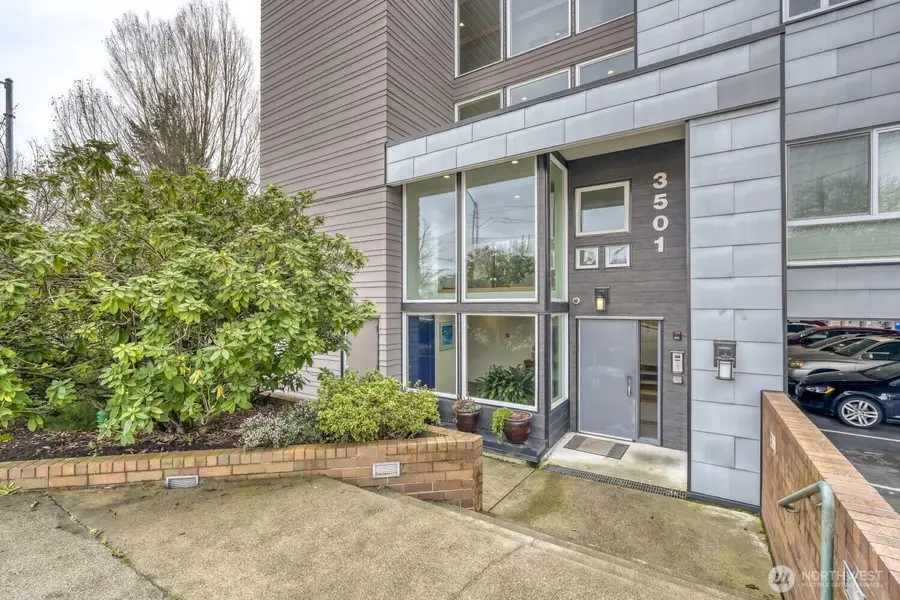 3501 SW Holden Street #303, Seattle, WA 98126 - #2