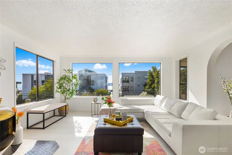 22532 6th Avenue S #A2, Seattle, WA 98198 - Image #2