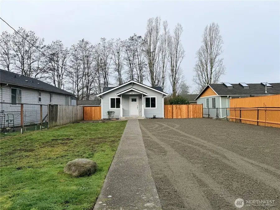 3716 S Gunnison Street, Tacoma, WA 98409 - Image #2