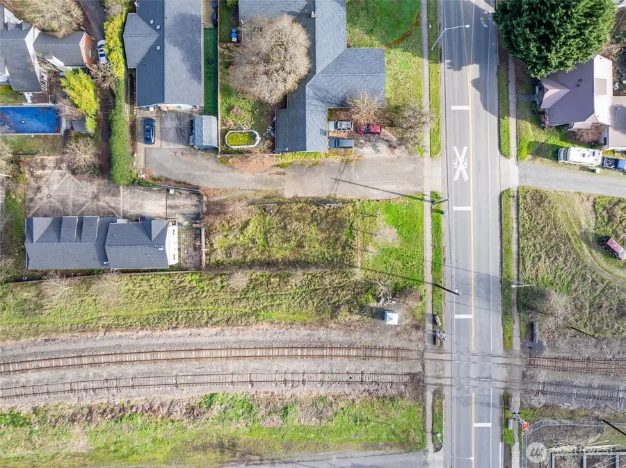 915 W 1st Street, Centralia, WA 98531 - Image #3