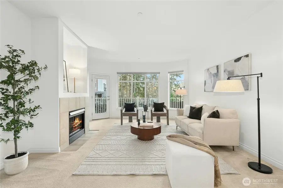 20028 15th Avenue Ne #102, Shoreline, WA 98155 - Image #2