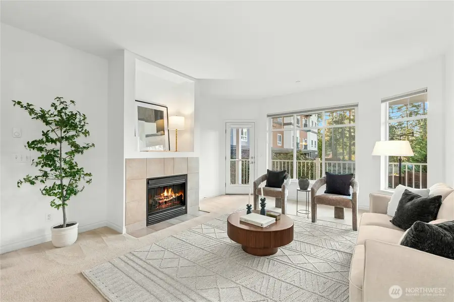 20028 15th Avenue Ne #102, Shoreline, WA 98155 - Image #3