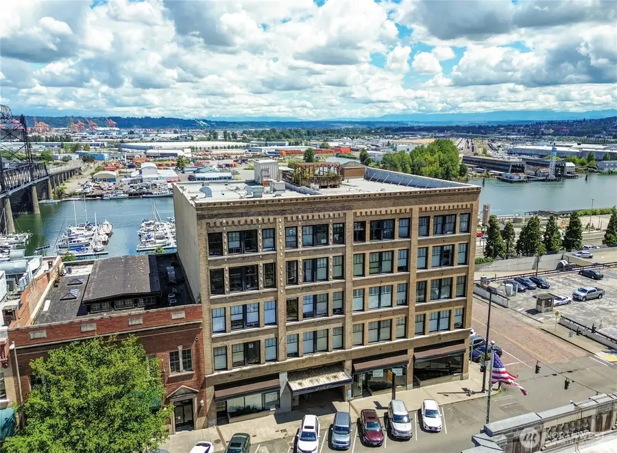 1120 Cliff Avenue #304, Tacoma, WA 98402 - Image #2