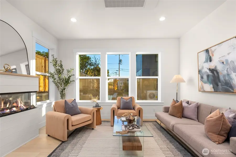 636 11th Avenue, Kirkland, WA 98033 - Image #3