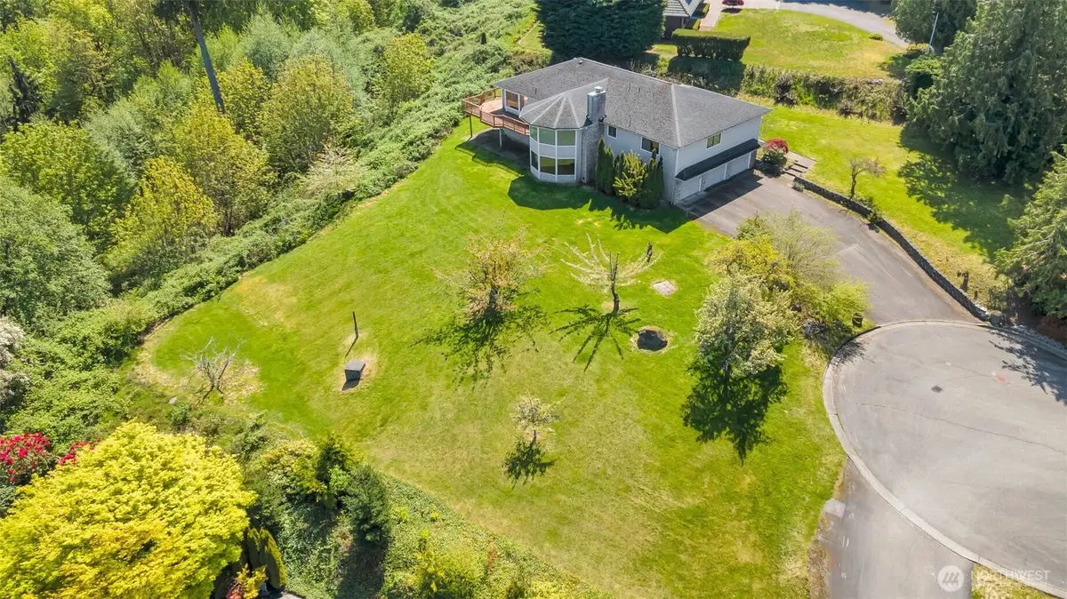 19 49th Place Sw #28, Everett, WA 98203 - Image #1