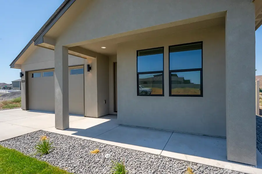 1149 9th Avenue Ne, Ephrata, WA 98823 - Image #2