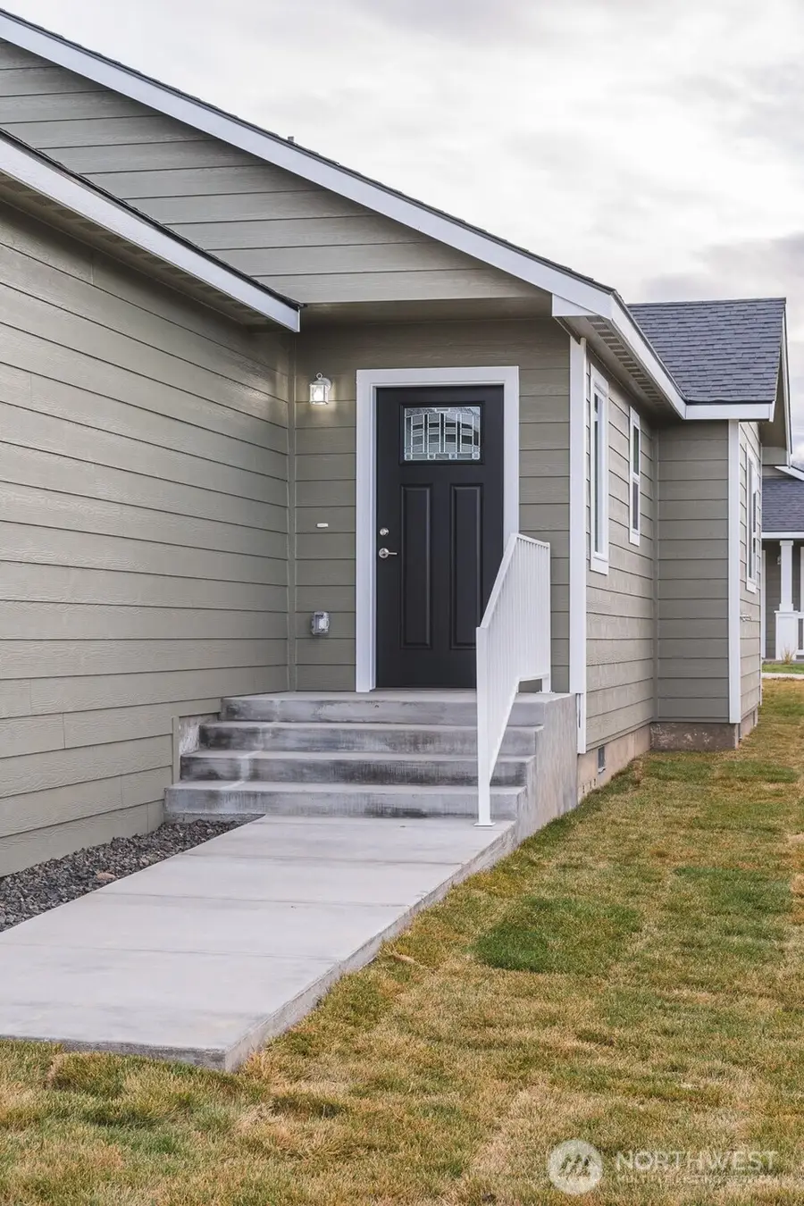 123 E 9th Avenue #63, Moses Lake, WA 98837 - #3