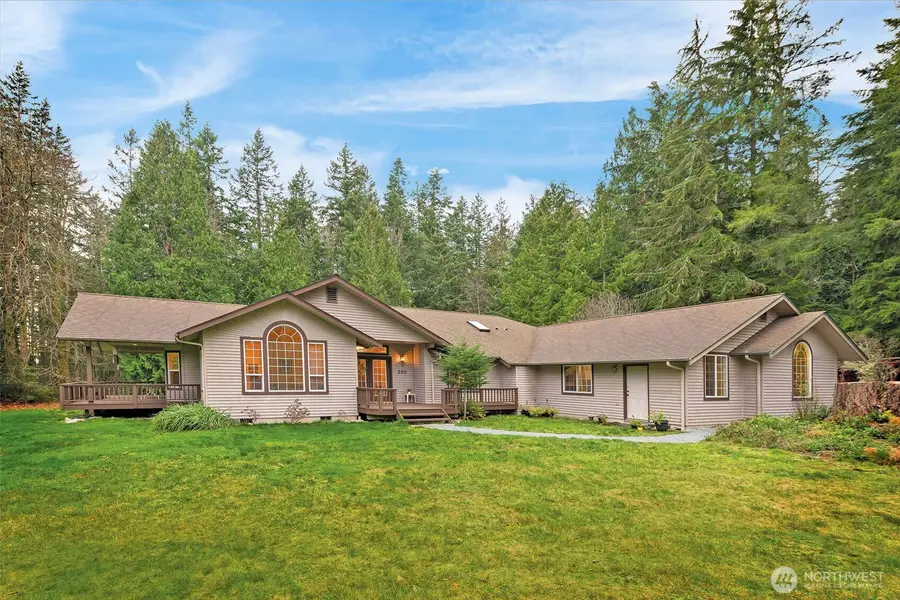 250 Saylor Road, Camano Island, WA 98282 - Image #2