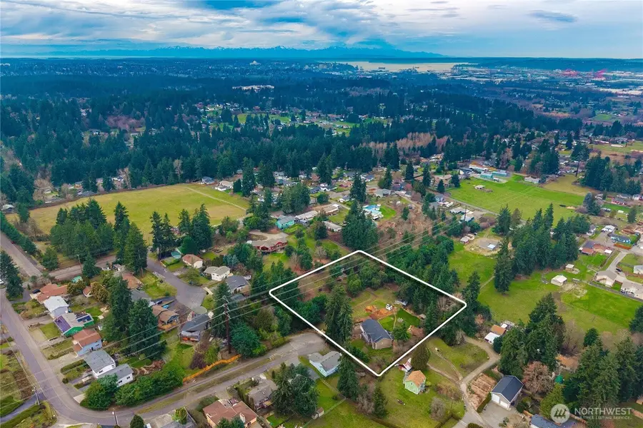 5901 45th Avenue Ct E, Tacoma, WA 98443 - Image #3