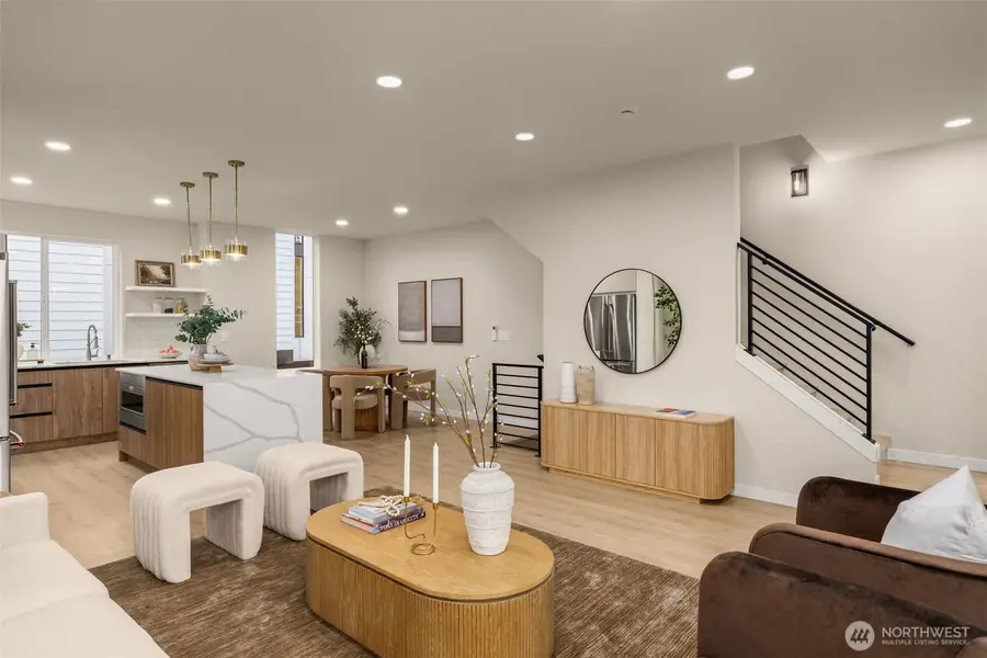 1014 NE 70th Street, Seattle, WA 98115 - Image #3