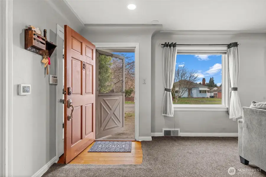 220 S 61st Street, Tacoma, WA 98408 - Image #3