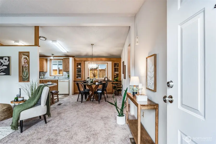 27479 150th Avenue Se #104, Kent, WA 98042 - Image #2