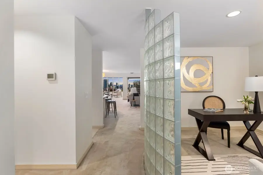 1231 5th Avenue N #302, Seattle, WA 98109 - #3