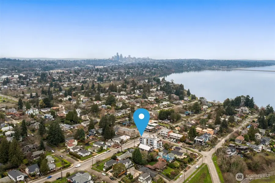 4406 50th Avenue S, Seattle, WA 98118 - Image #2