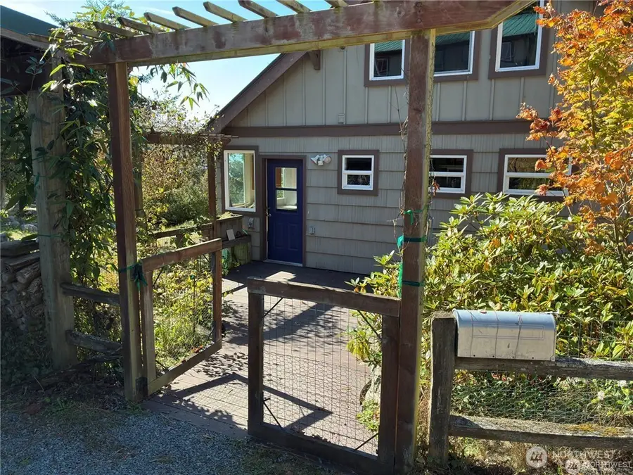 4957 Scurlock Road, Freeland, WA 98249 - Image #3