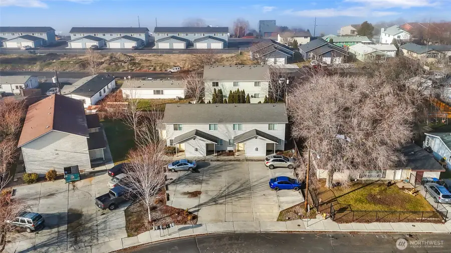 1814 W W Crouse Street, Moses Lake, WA 98837 - #3