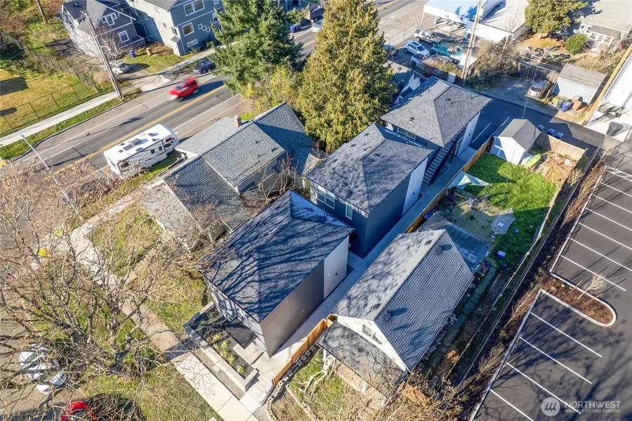 619 S 35th Street, Tacoma, WA 98418 - Image #2