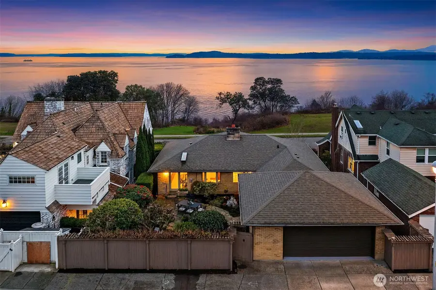 2510 Magnolia Boulevard W, Seattle, WA 98199 - #2