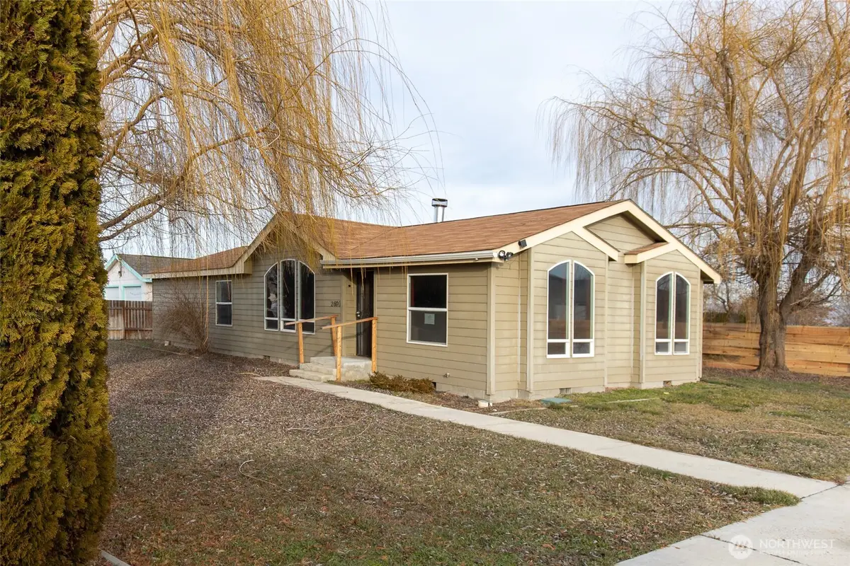 2609 S 72nd Avenue, Yakima, WA 98903 - Image #1