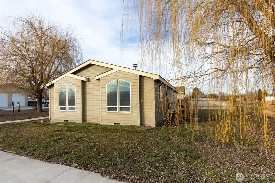 2609 S 72nd Avenue, Yakima, WA 98903 - Image #3