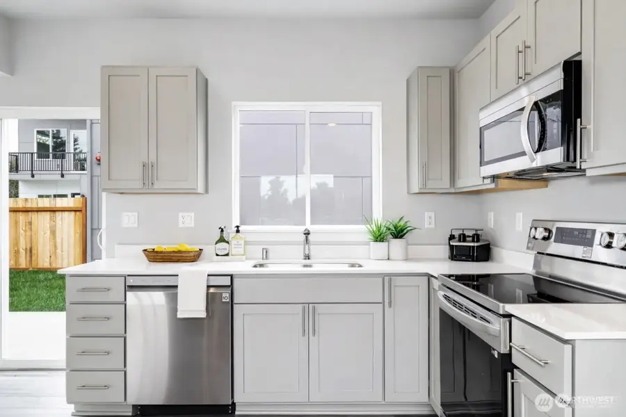 846 SW 136th, Burien, WA 98166 - Image #2