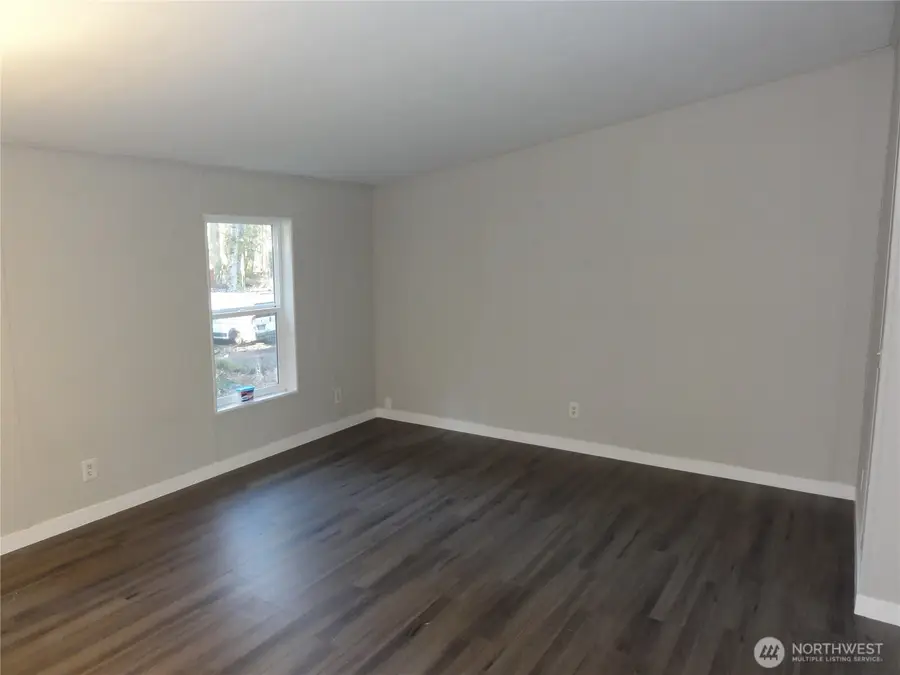 8331 Daphne Court Se, Yelm, WA 98597 - Image #2