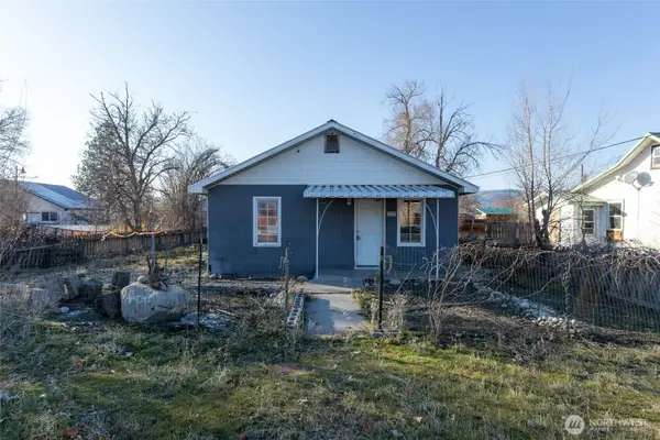 722 Jackson Street, Omak, WA 98841