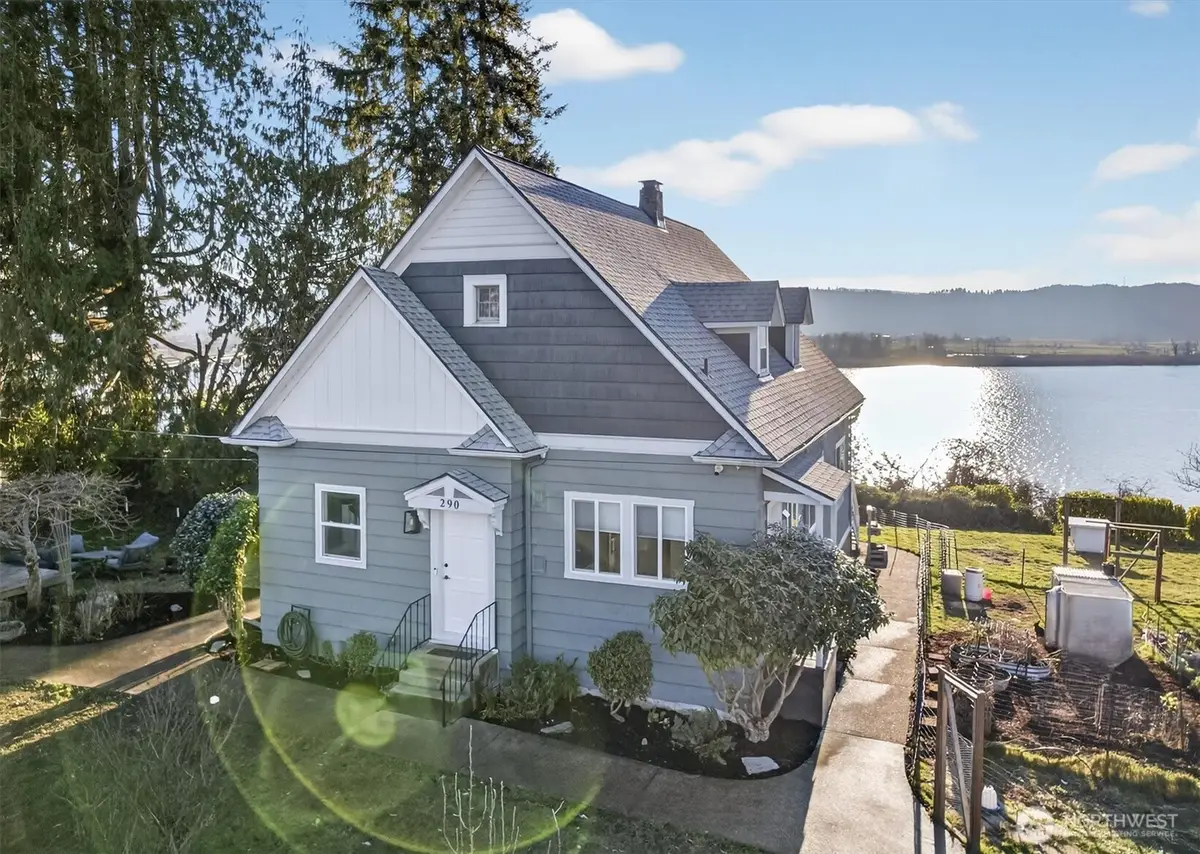 290 Columbia Street, Cathlamet, WA 98612 - #1