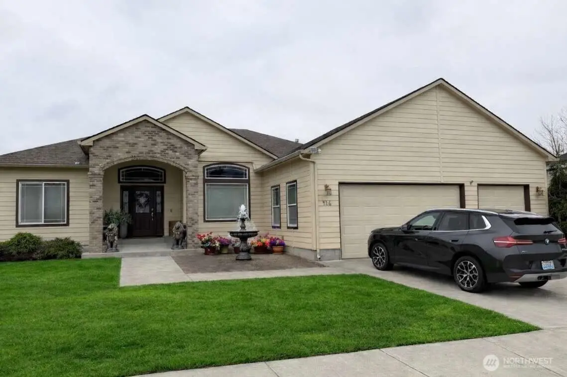 416 Oahu Street, Richland, WA 99352 - #1