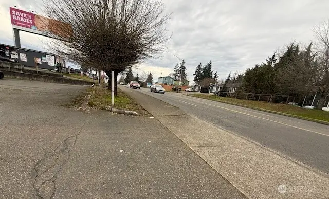 6220 29th Street Ne, Tacoma, WA 98422 - Image #2