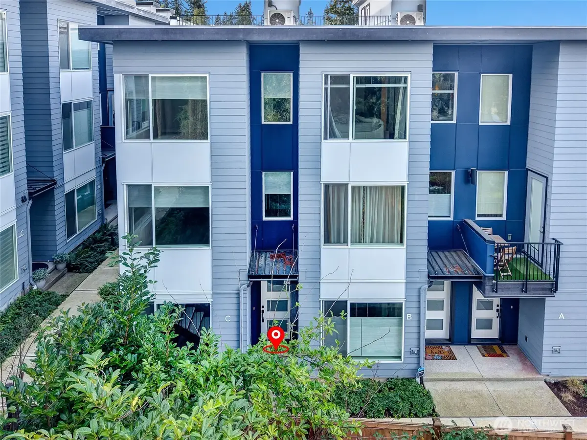 2121 N 148th Street #C, Shoreline, WA 98133 - Image #1