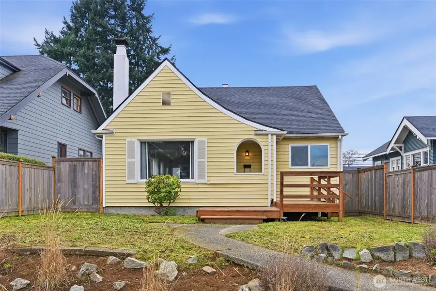 1216 Grant Avenue, Tacoma, WA 98405 - Image #2