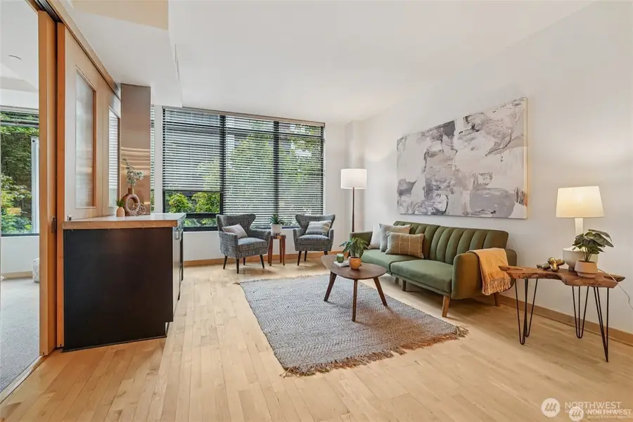 2716 Elliot Avenue #301, Seattle, WA 98121 - Image #3