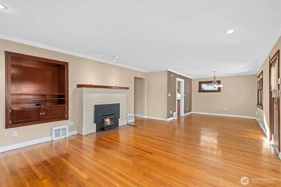 8515 Golden Given Road E, Tacoma, WA 98445 - Image #3