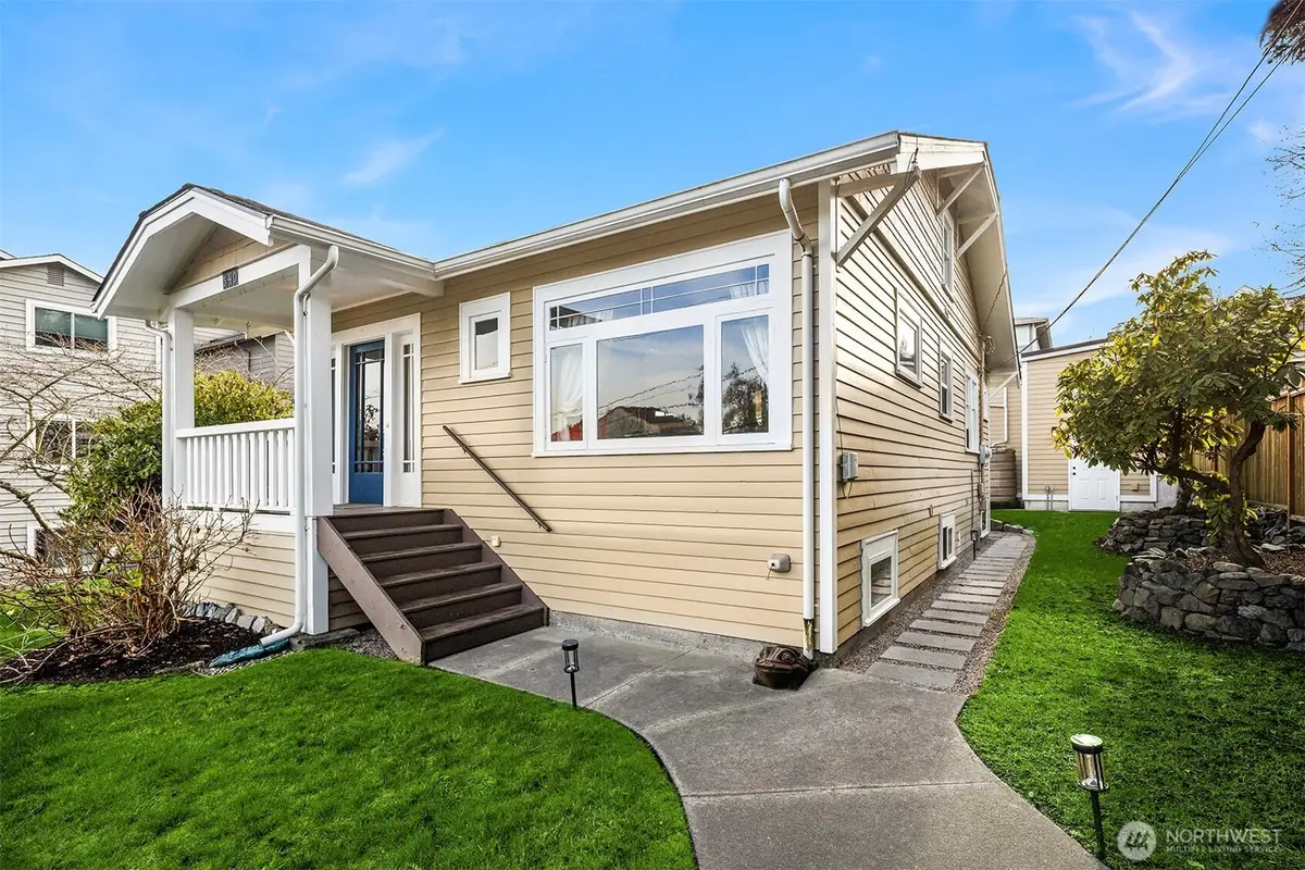 349 N 72nd Street, Seattle, WA 98103 - Image #1