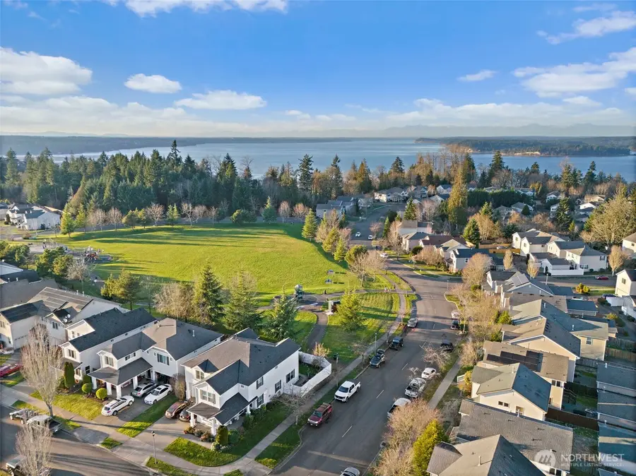 1682 Brown Avenue, Dupont, WA 98327 - Image #2