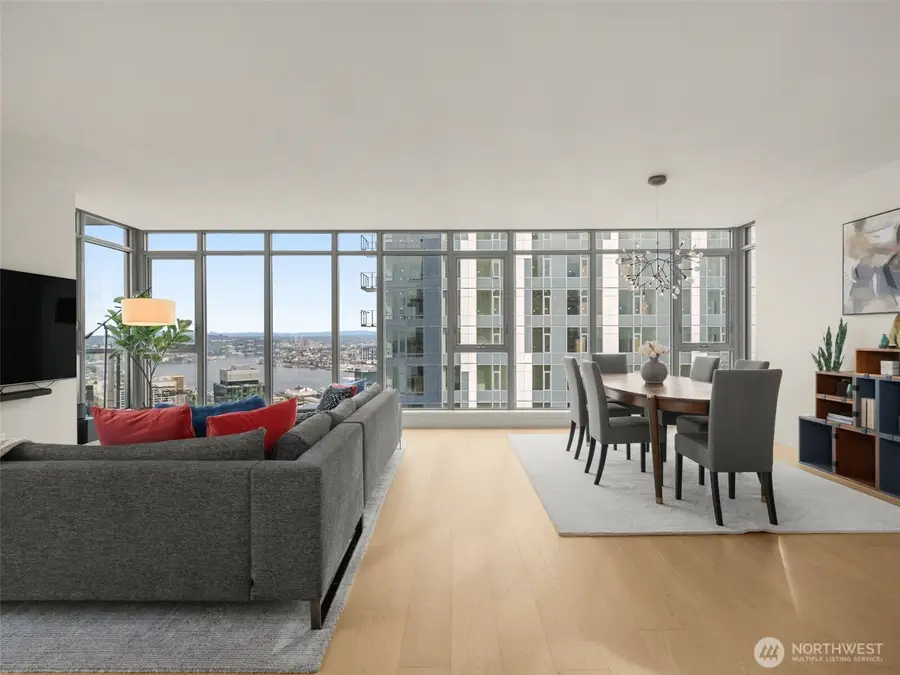 583 Battery Street #3802N, Seattle, WA 98121 - Image #3