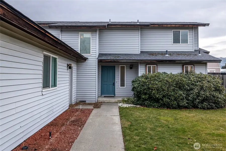 1856 4th Street Se, East Wenatchee, WA 98802 - #2