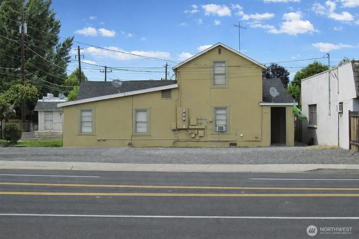 40505 Basin Street Sw #1-3, Ephrata, WA 98823 - Image #1