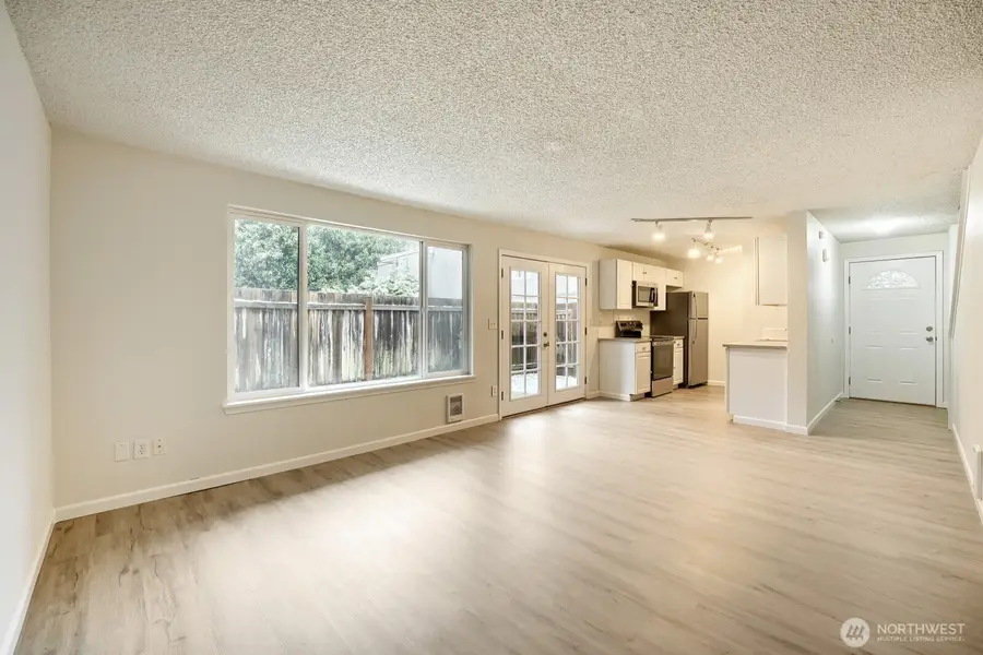 13059 Pacific Highway Sw #C, Lakewood, WA 98499 - #3