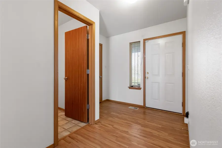 12004 9th Avenue Ct E, Tacoma, WA 98445 - Image #3