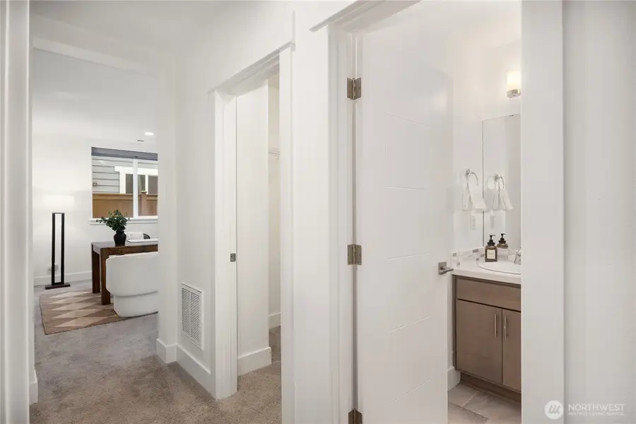 18601 46th Avenue Se, Bothell, WA 98012 - Image #3