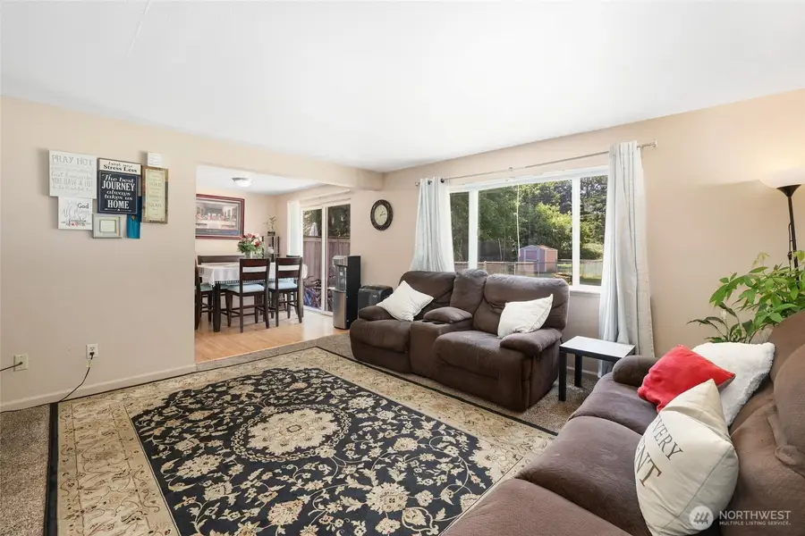 643 School Street Se, Lacey, WA 98503 - Image #3