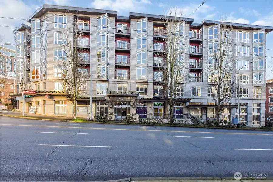 159 Denny Way #402, Seattle, WA 98109 - Image #2