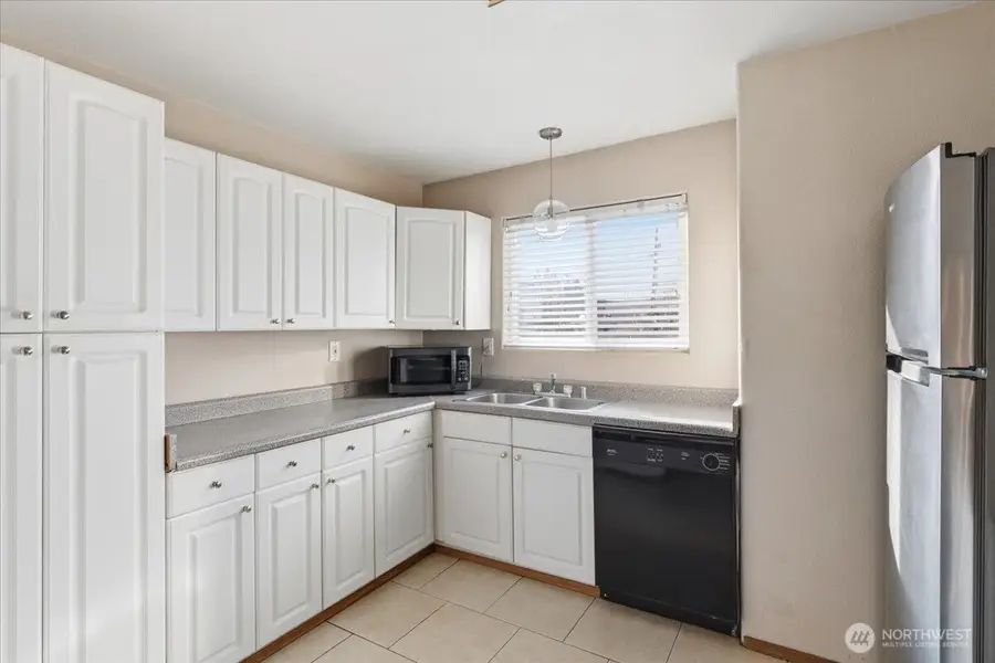 117 Young Street, Grand Coulee, WA 99133 - Image #2